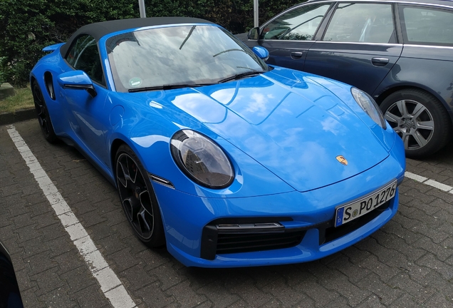 Porsche 992 Turbo Cabriolet