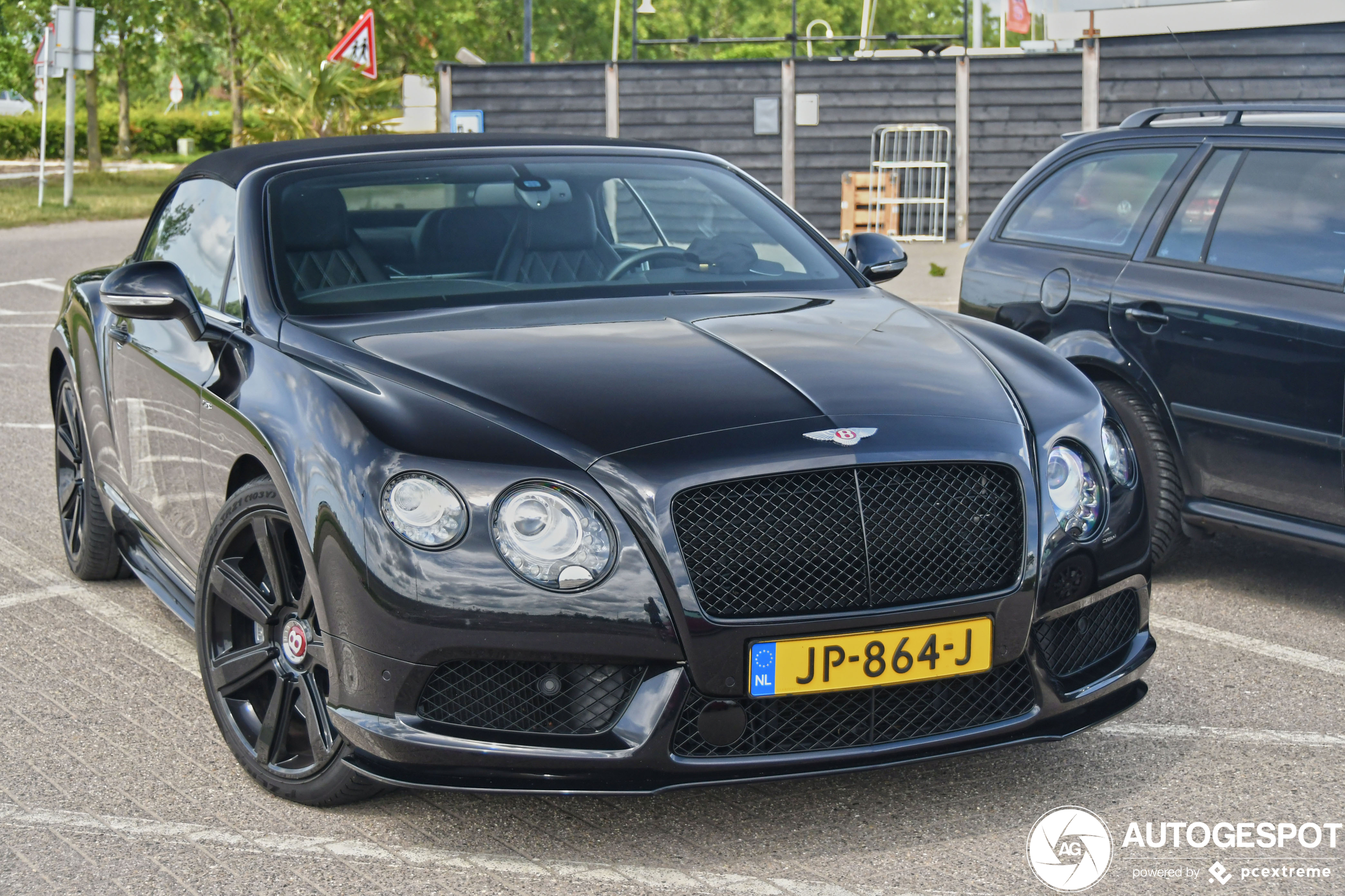 Bentley Continental GTC V8 S Concours Series