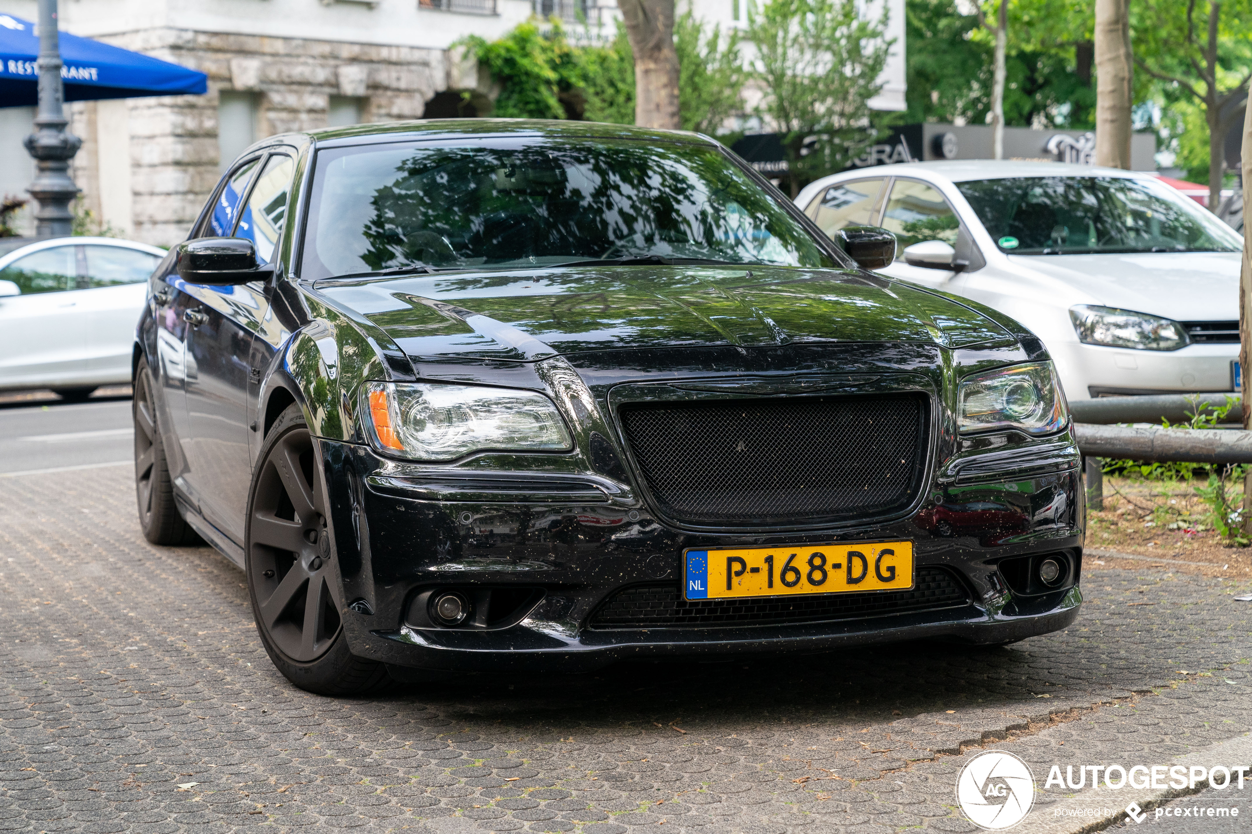 Chrysler 300C SRT8 2013