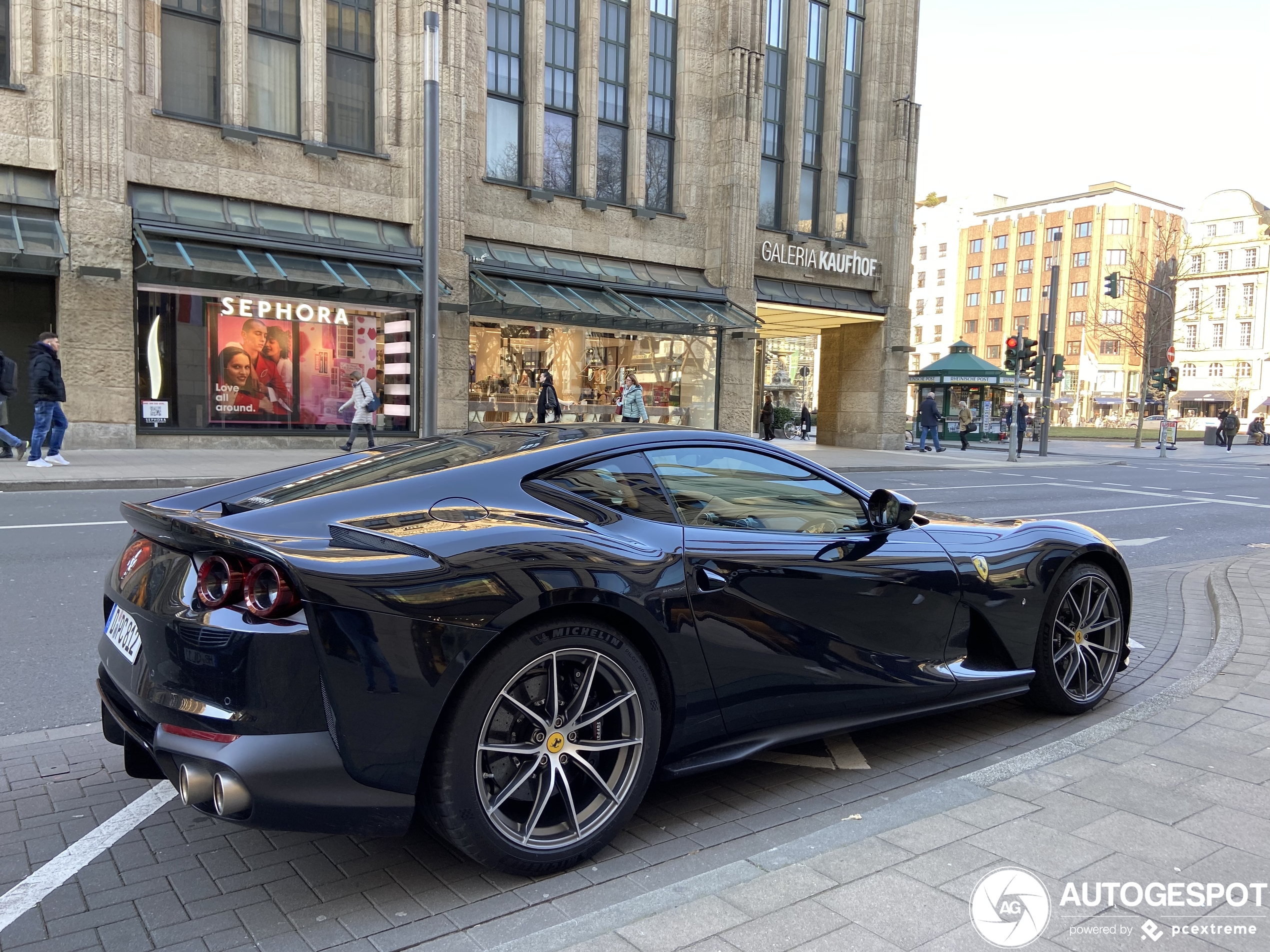 Ferrari 812 Superfast