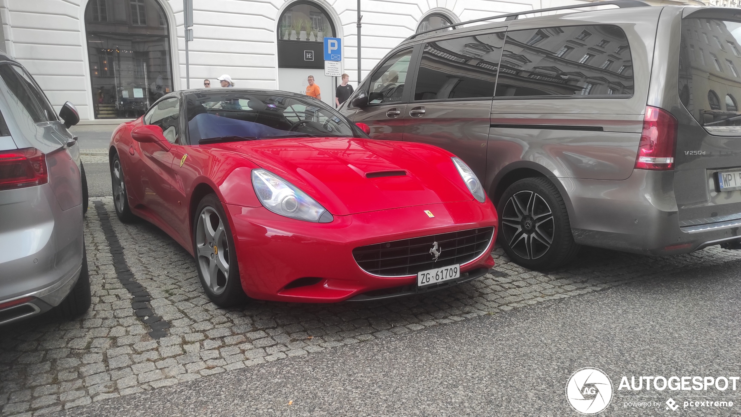 Ferrari California