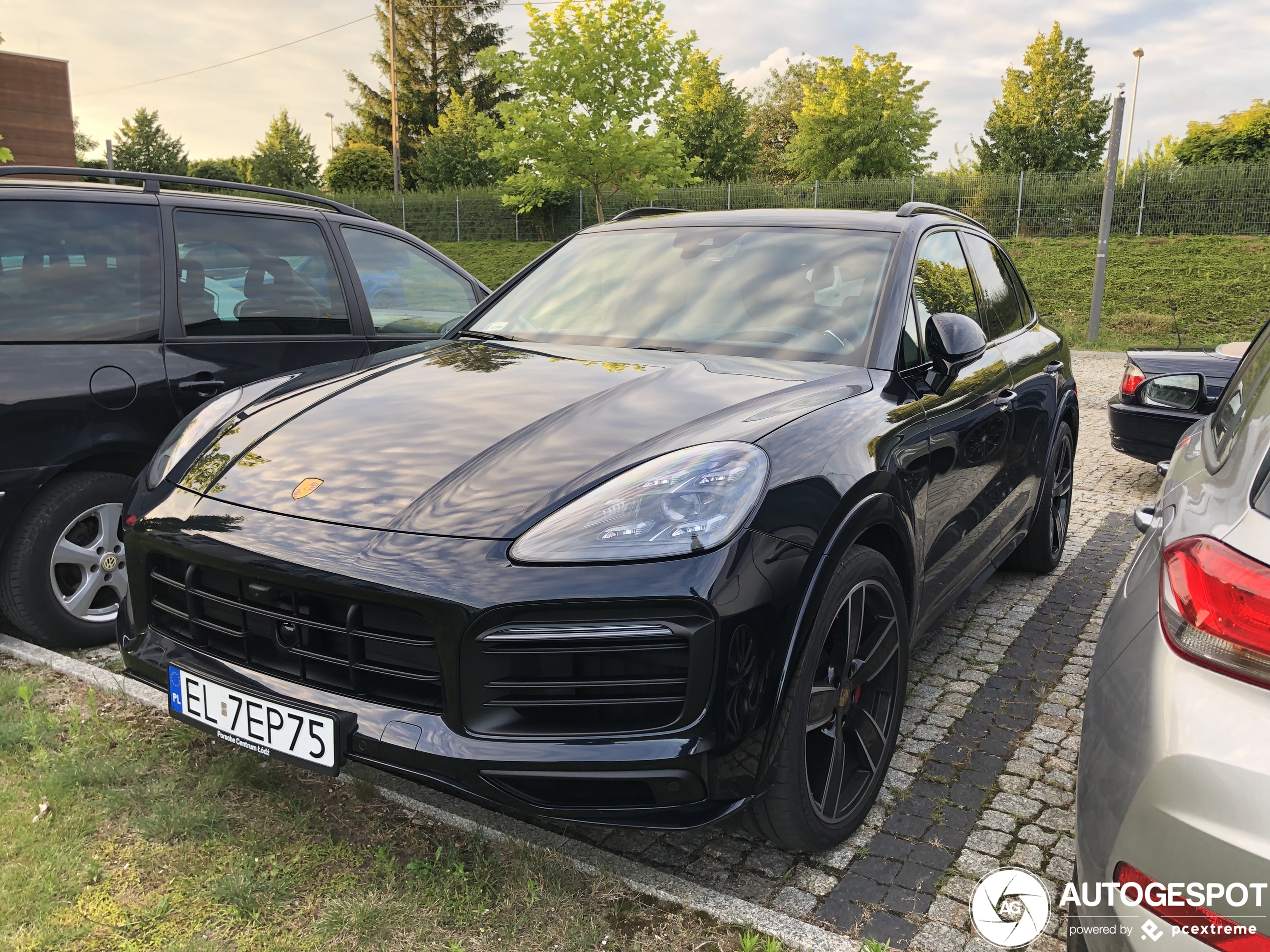 Porsche 9YA Cayenne GTS