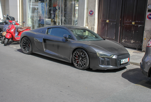 Audi R8 V10 2015