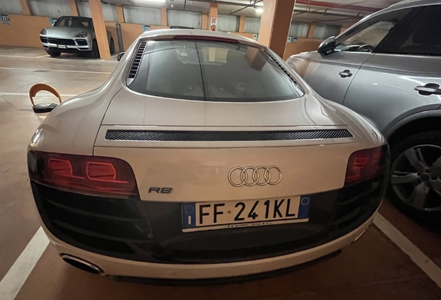 Audi R8 V10