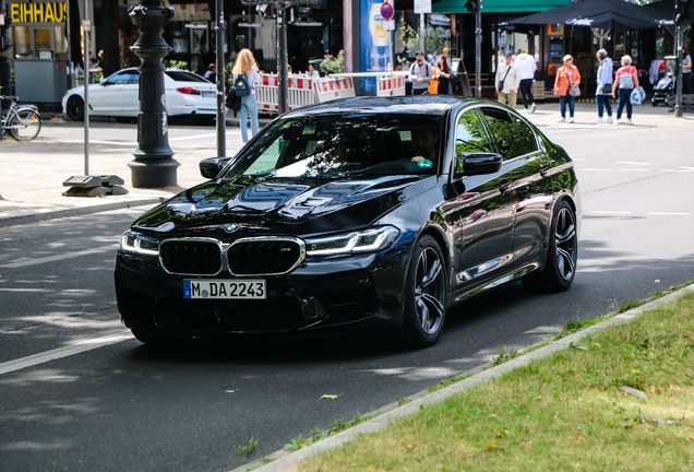 BMW M5 F90 2021