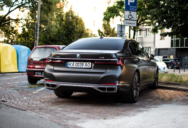 BMW M760Li xDrive 2019