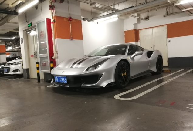 Ferrari 488 Pista