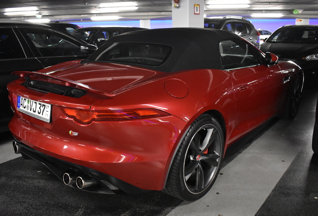 Jaguar F-TYPE S V8 Convertible