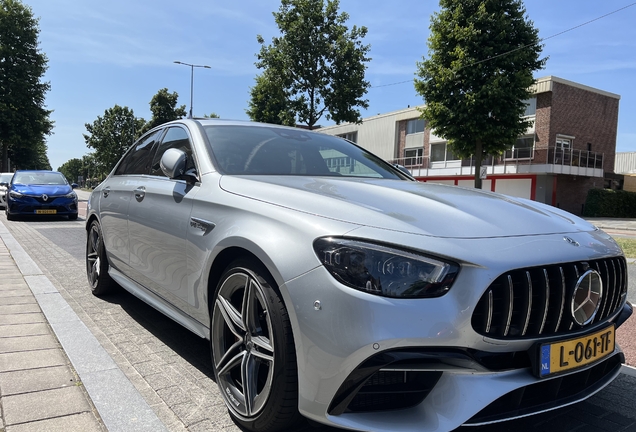 Mercedes-AMG E 63 S W213 2021