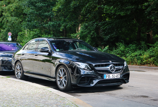 Mercedes-AMG E 63 S W213