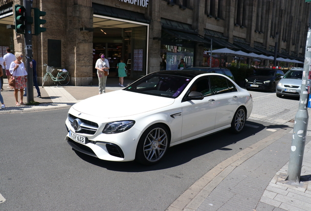 Mercedes-AMG E 63 S W213