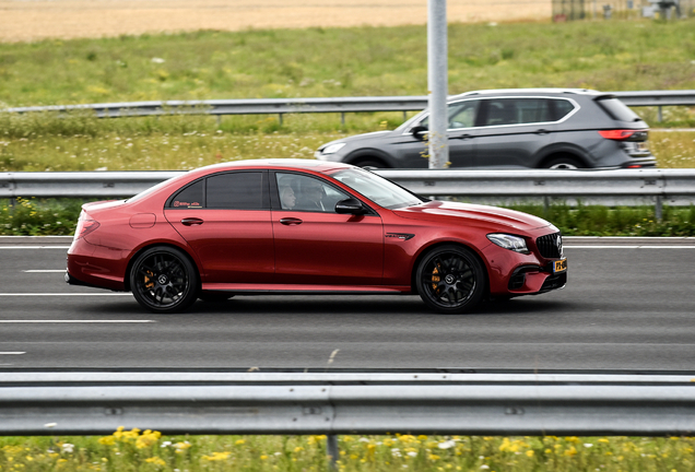 Mercedes-AMG E 63 S W213