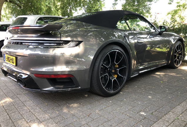 Porsche 992 Turbo S Cabriolet