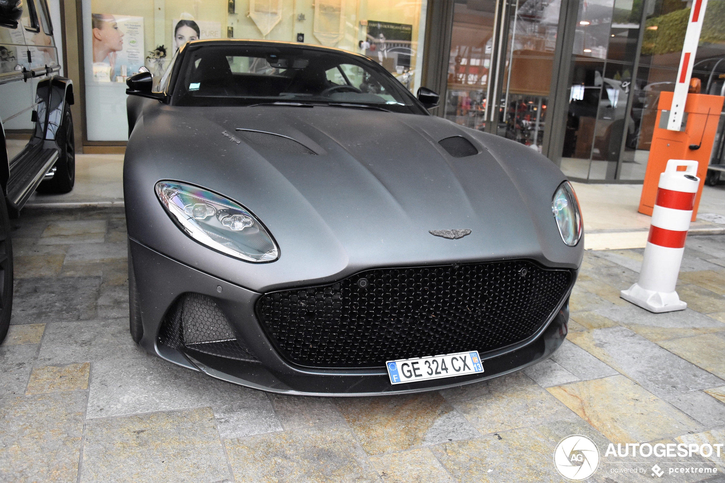 Aston Martin DBS Superleggera