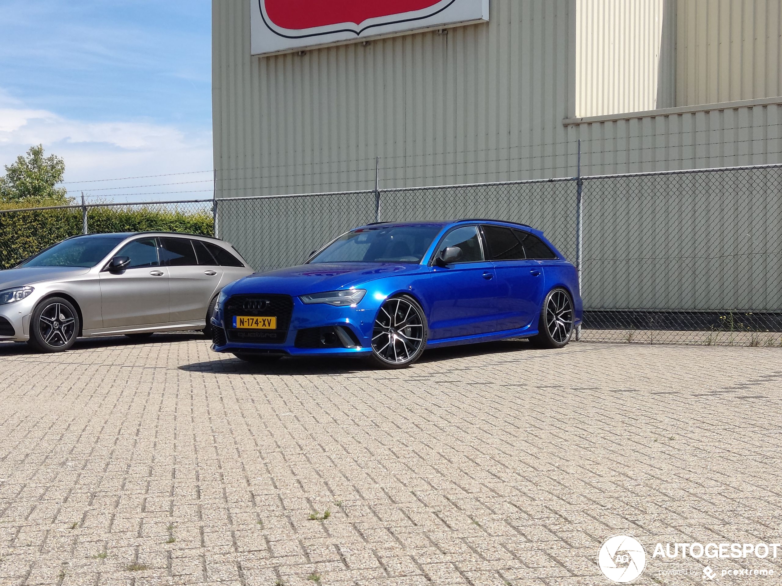 Audi RS6 Avant C7 2015