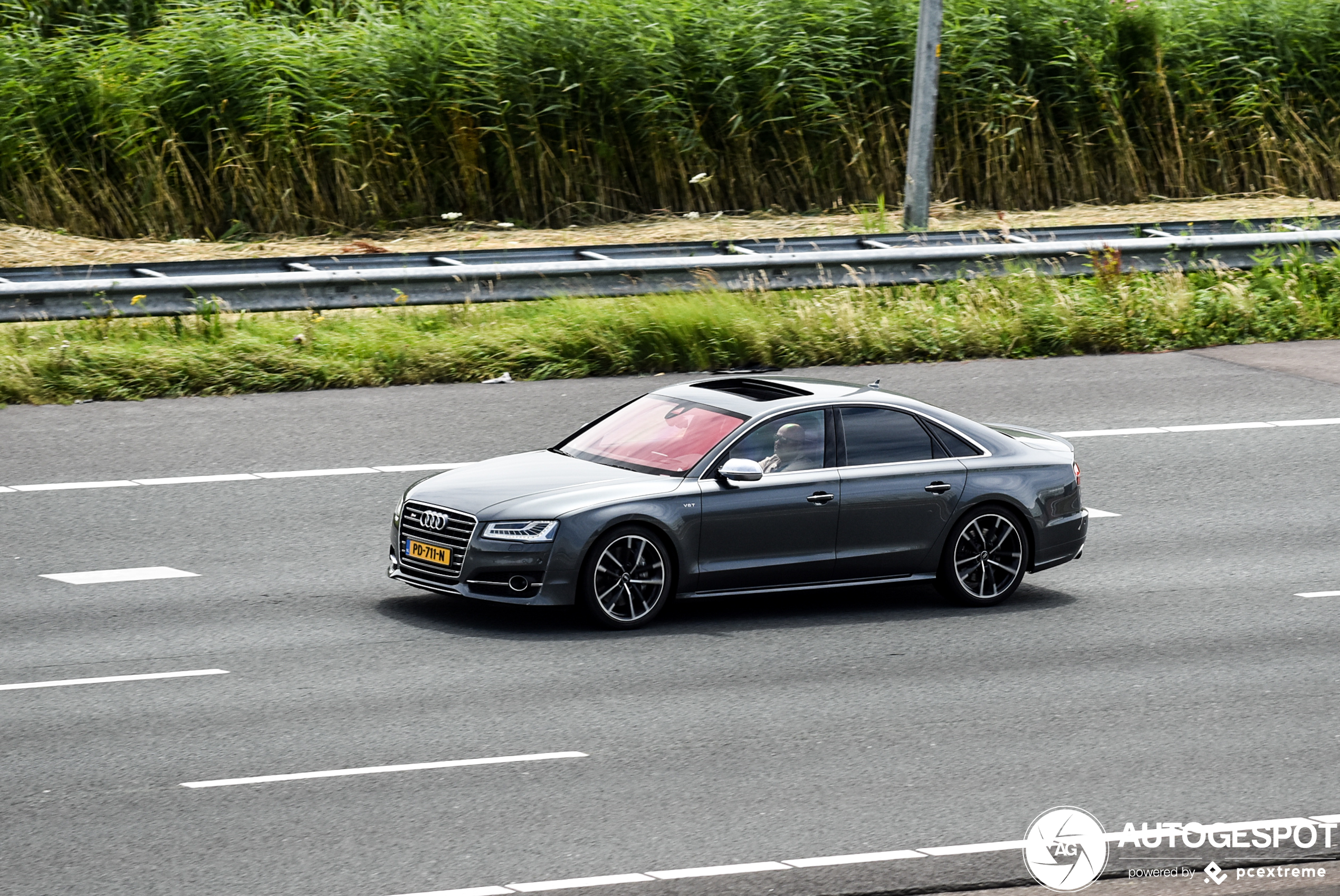 Audi S8 D4 2014