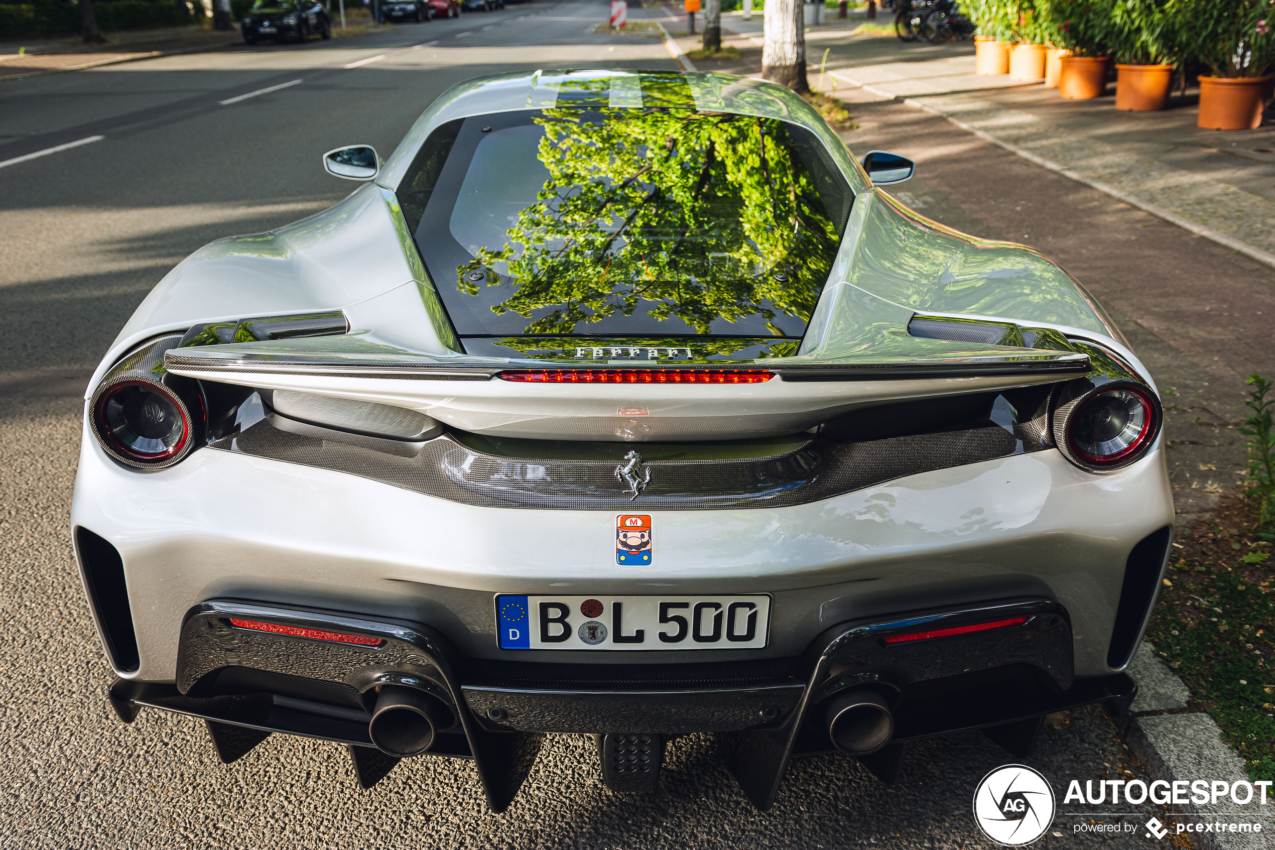 Ferrari 488 Pista Novitec Rosso