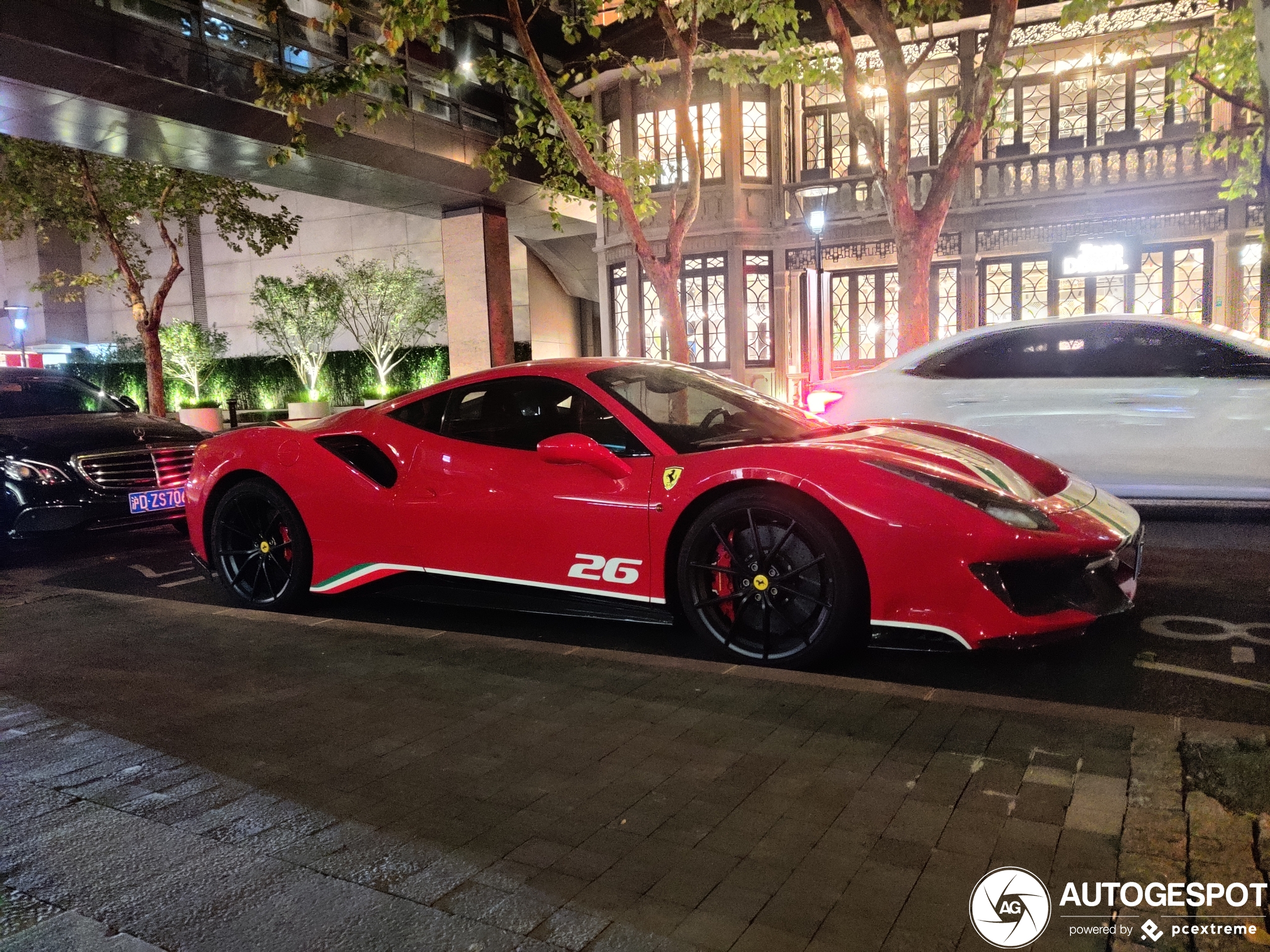 Ferrari 488 Pista Piloti