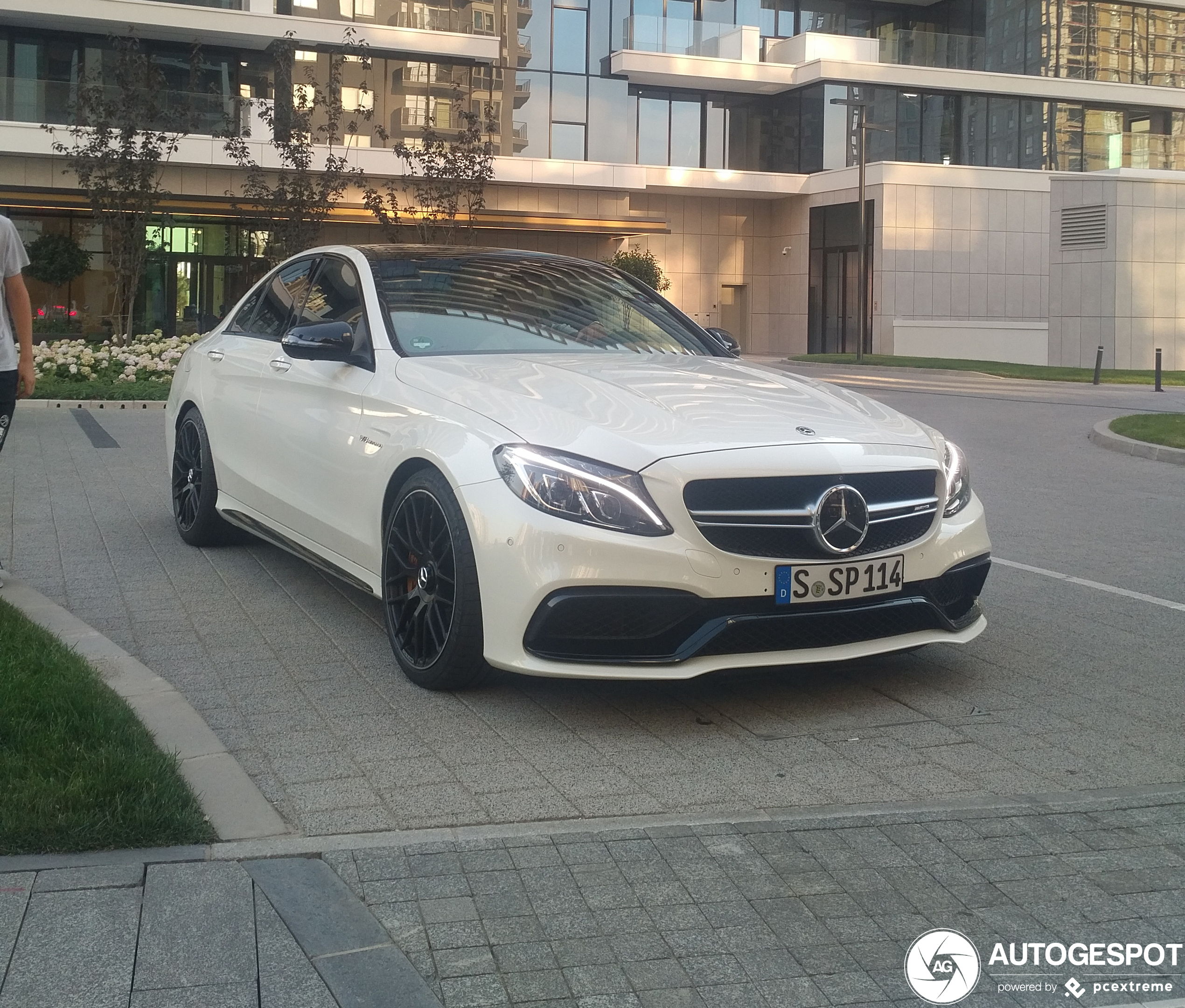 Mercedes-AMG C 63 S W205