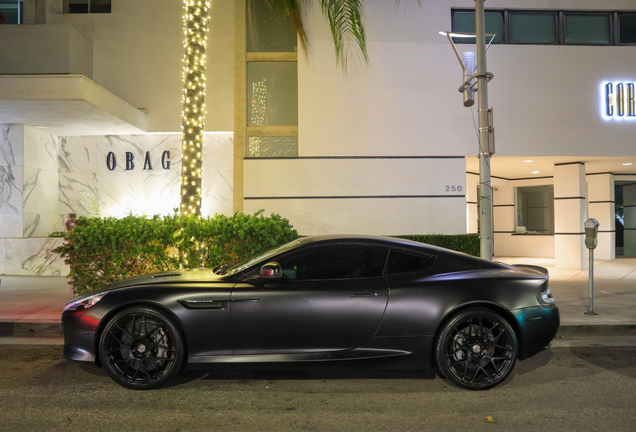 Aston Martin DB9 2015 Carbon Black Edition
