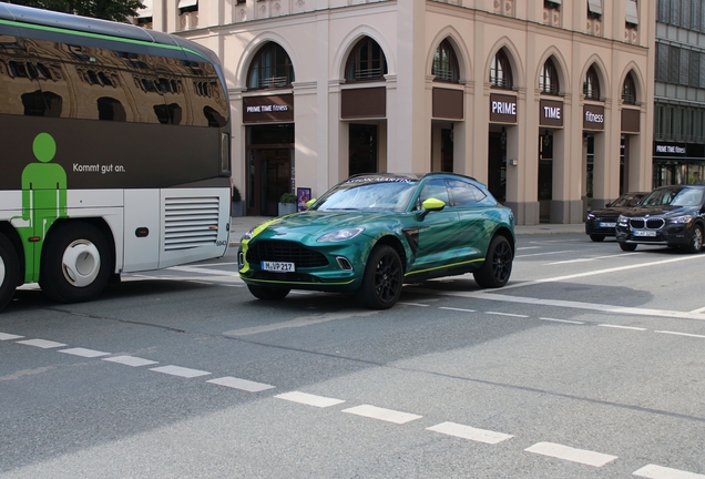 Aston Martin DBX