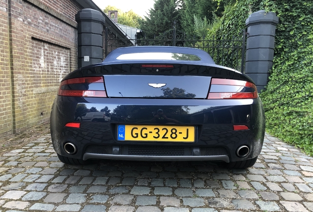 Aston Martin V8 Vantage Roadster