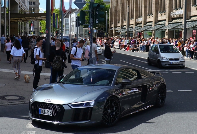 Audi R8 V10 Plus 2015