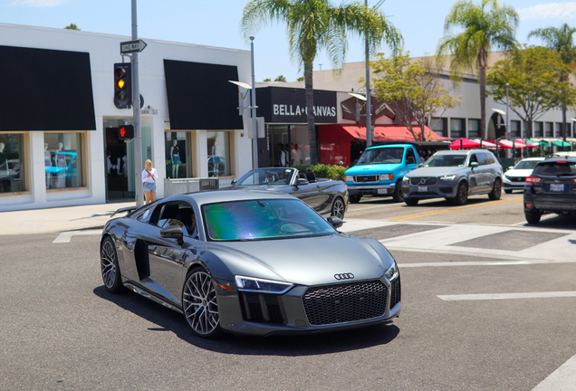 Audi R8 V10 Plus 2015