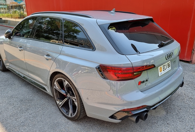 Audi RS4 Avant B9