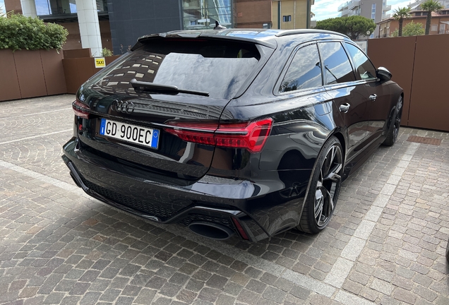 Audi RS6 Avant C8