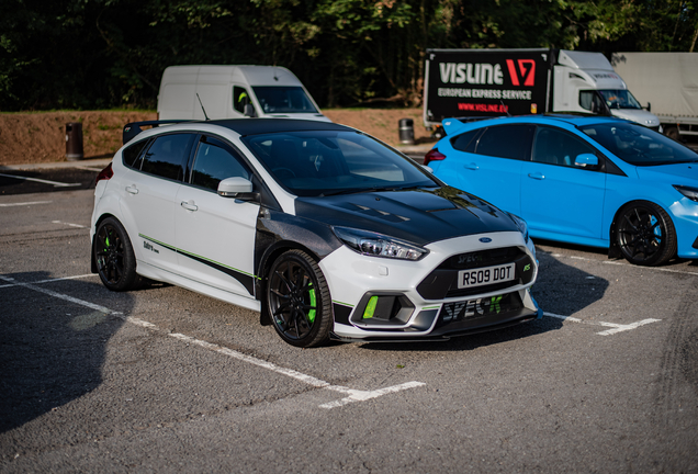 Ford Focus RS 2015 Sabre Tuning