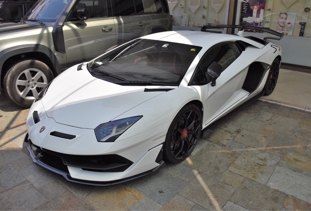 Lamborghini Aventador LP770-4 SVJ