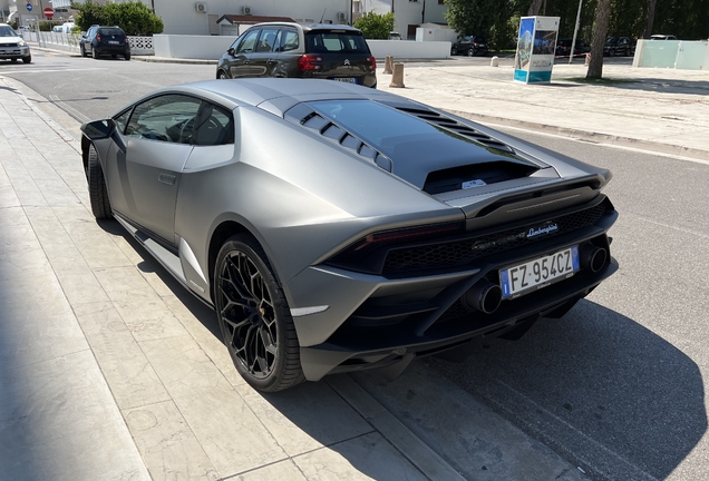 Lamborghini Huracán LP640-4 EVO