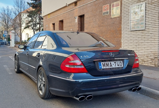 Mercedes-Benz E 55 AMG