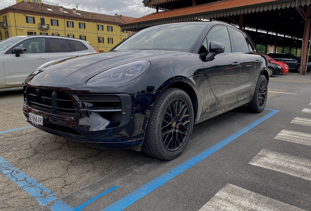 Porsche 95B Macan GTS MkII