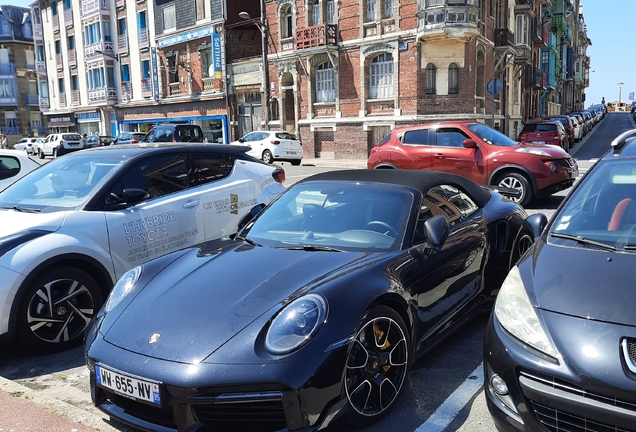 Porsche 992 Turbo S Cabriolet