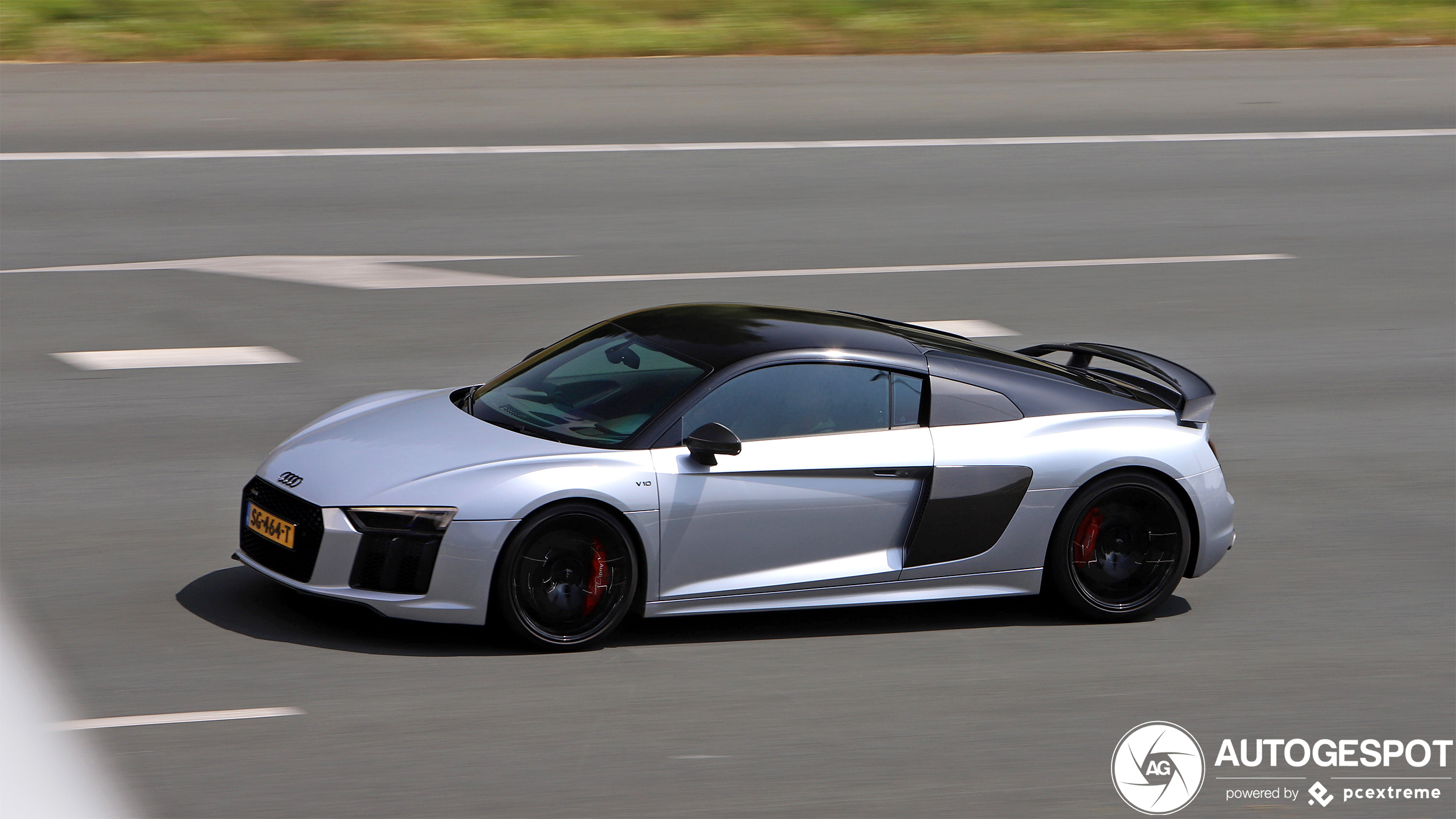 Audi R8 V10 Plus 2015