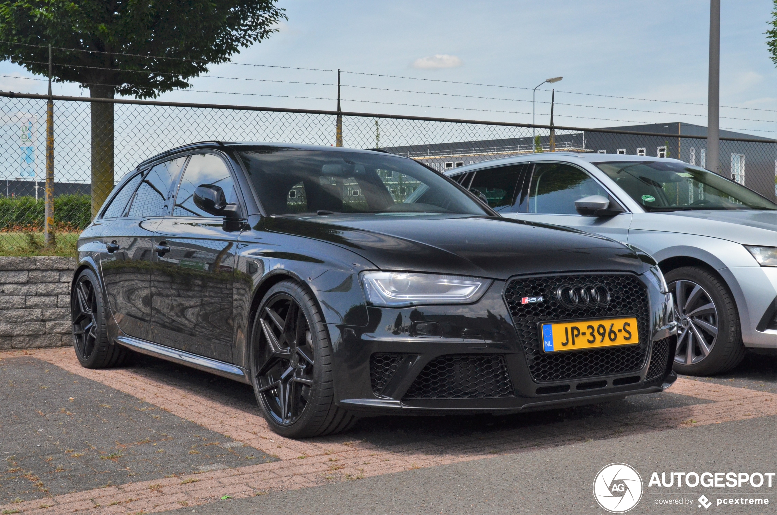 Audi RS4 Avant B8