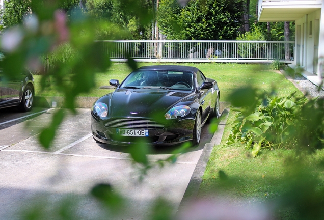 Aston Martin DB9 Volante