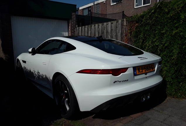 Jaguar F-TYPE S Coupé