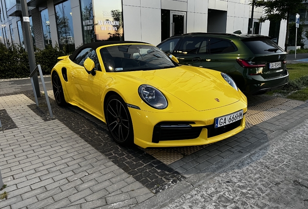 Porsche 992 Turbo S Cabriolet