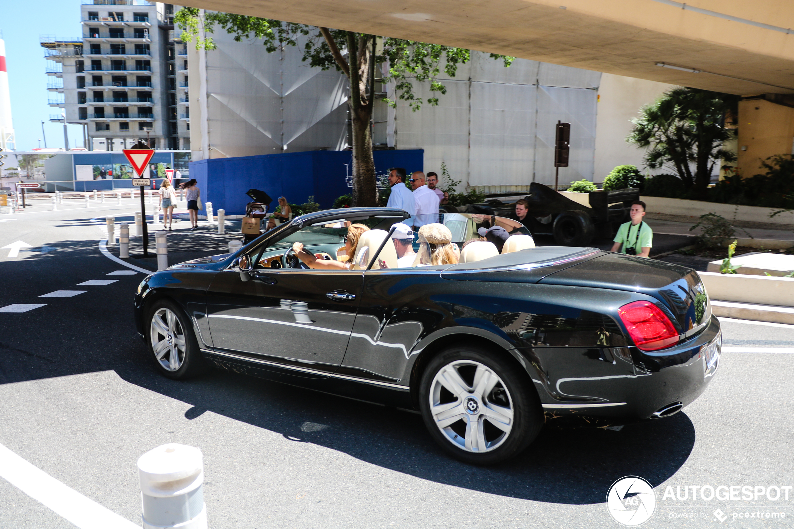 Bentley Continental GTC