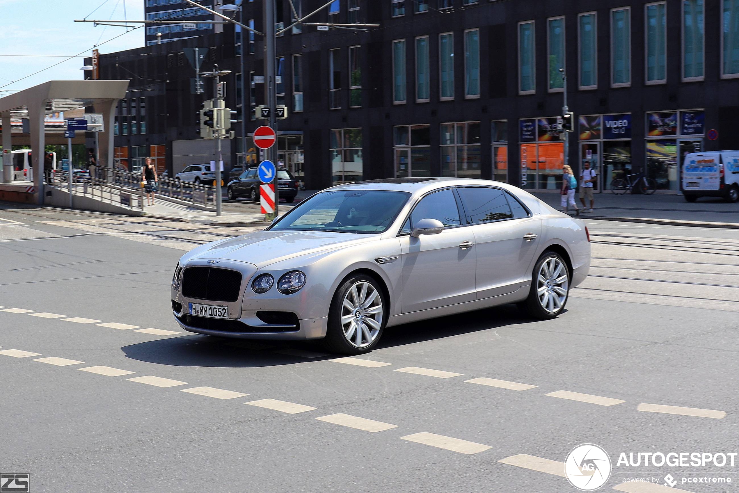 Bentley Flying Spur W12 S