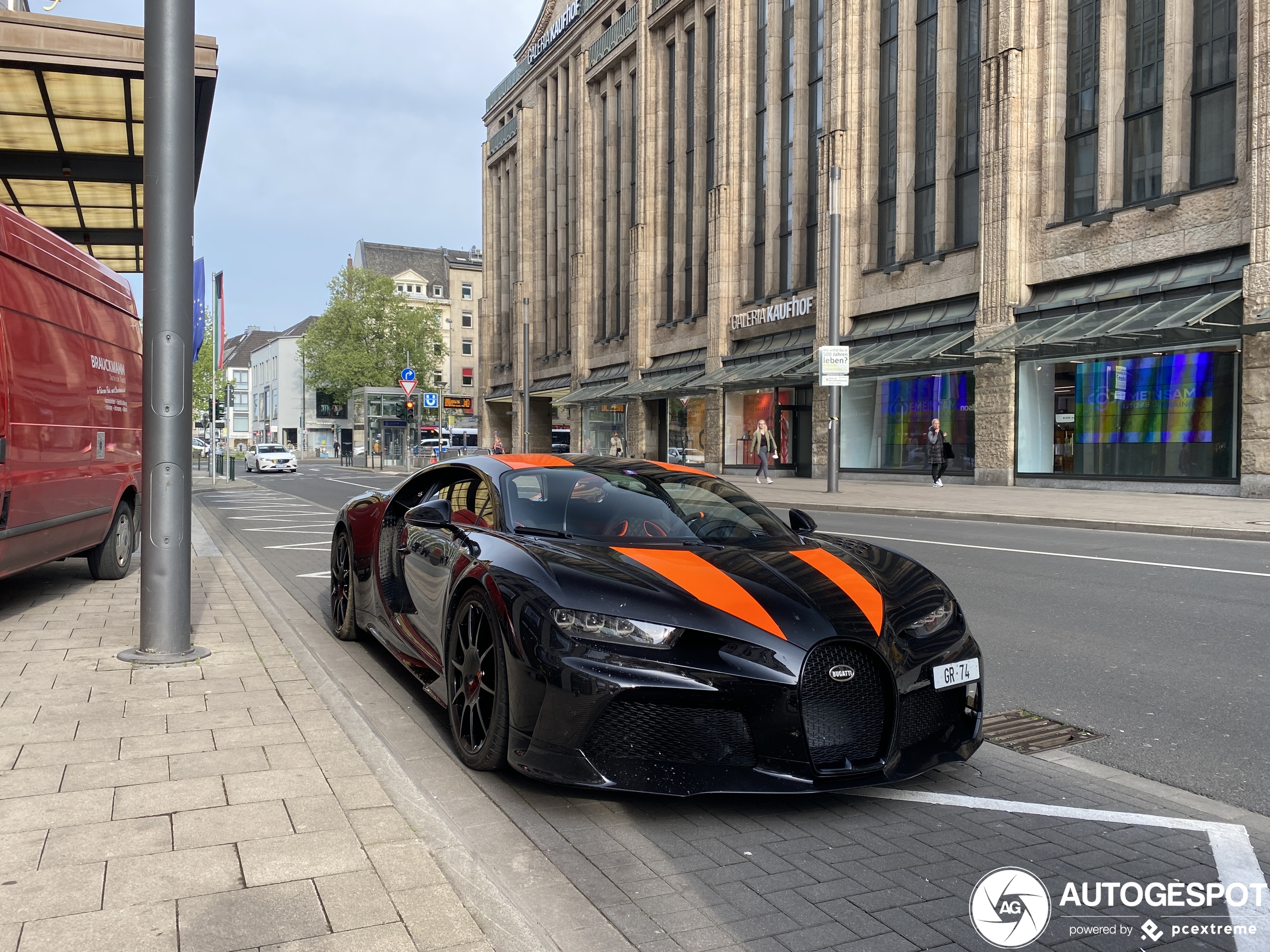 Bugatti Chiron Super Sport 300+