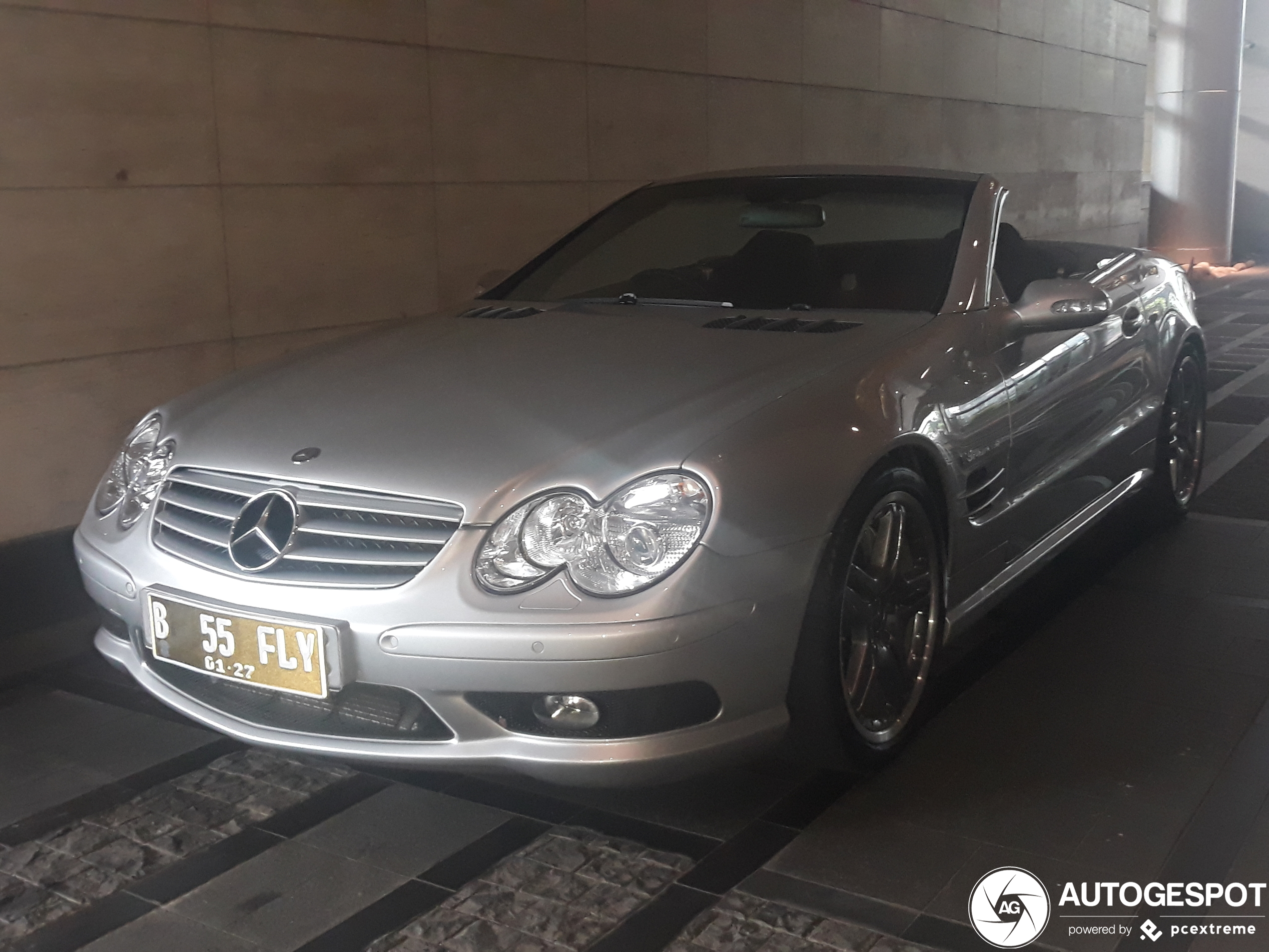 Mercedes-Benz SL 55 AMG R230