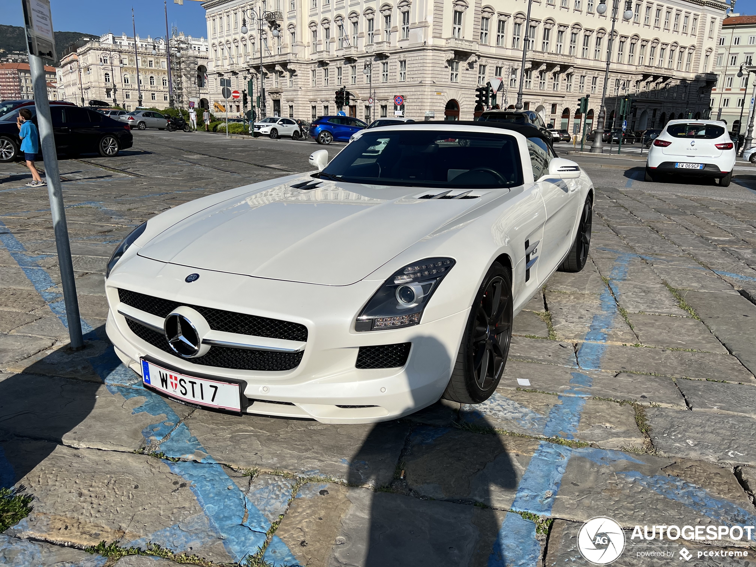 Mercedes-Benz SLS AMG Roadster is perfect voor vakantie