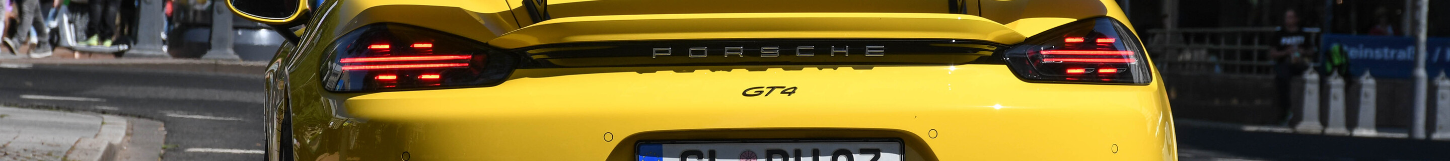 Porsche 718 Cayman GT4