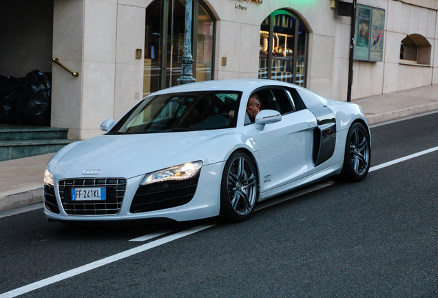 Audi R8 V10