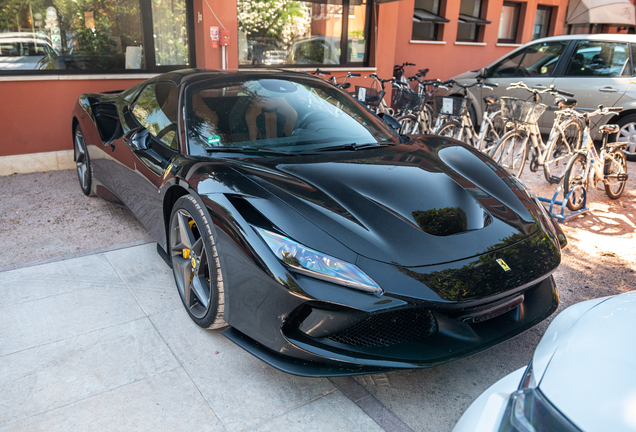 Ferrari F8 Spider