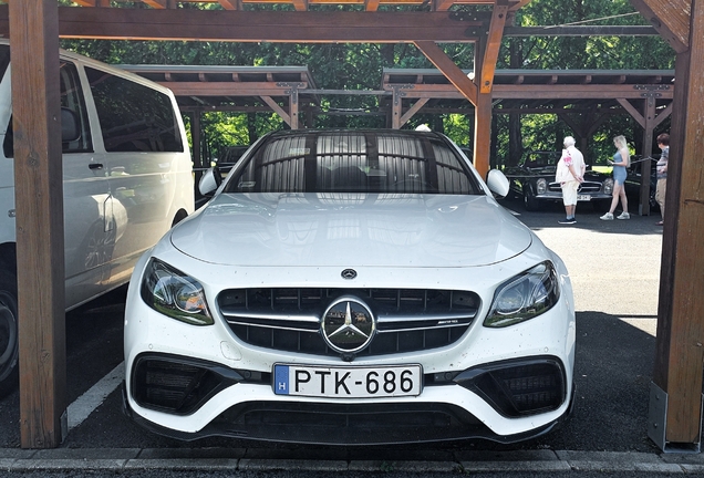 Mercedes-AMG Brabus E B40-700 W213